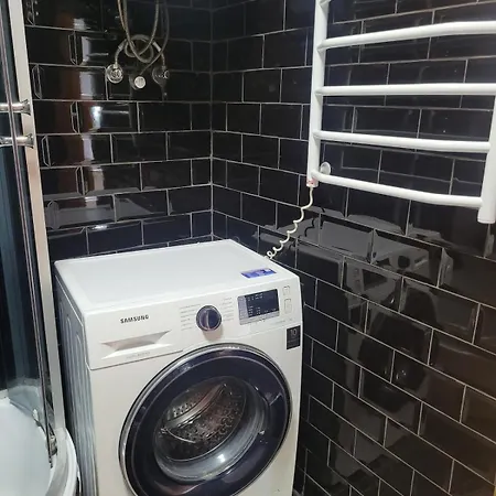 2 Bedrooms, Great View, Park Shevchenko Apartment *