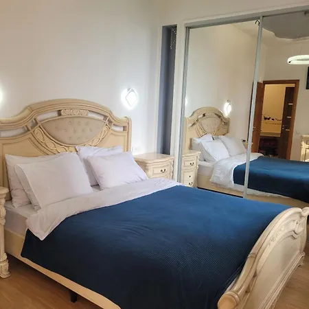 2 Bedrooms, Great View, Park Shevchenko * Odesa