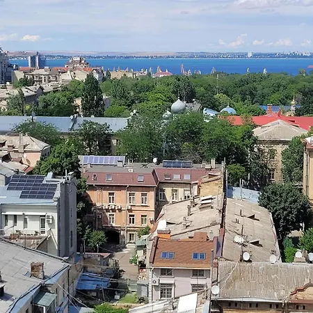 2 Bedrooms, Great View, Park Shevchenko * Odesa
