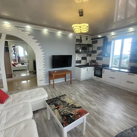 2 Bedrooms, Great View, Park Shevchenko *