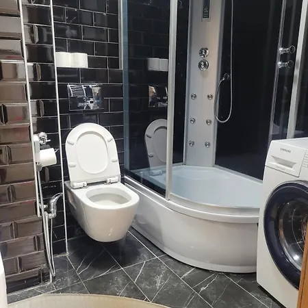2 Bedrooms, Great View, Park Shevchenko Odesa