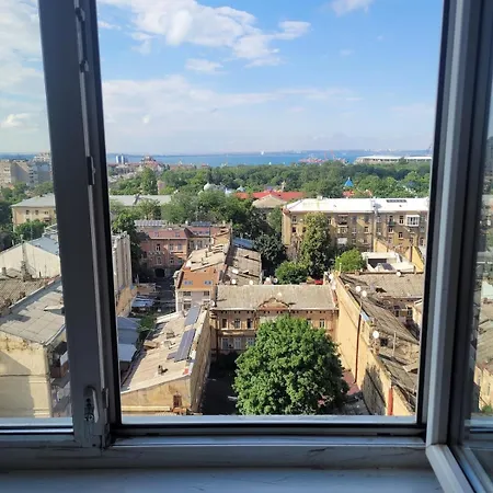 2 Bedrooms, Great View, Park Shevchenko * Odesa
