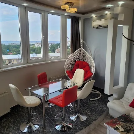 2 Bedrooms, Great View, Park Shevchenko Odesa
