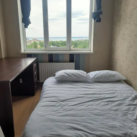 2 Bedrooms, Great View, Park Shevchenko Apartment Odesa